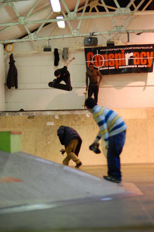 jez_backsidegrab_pioneer03