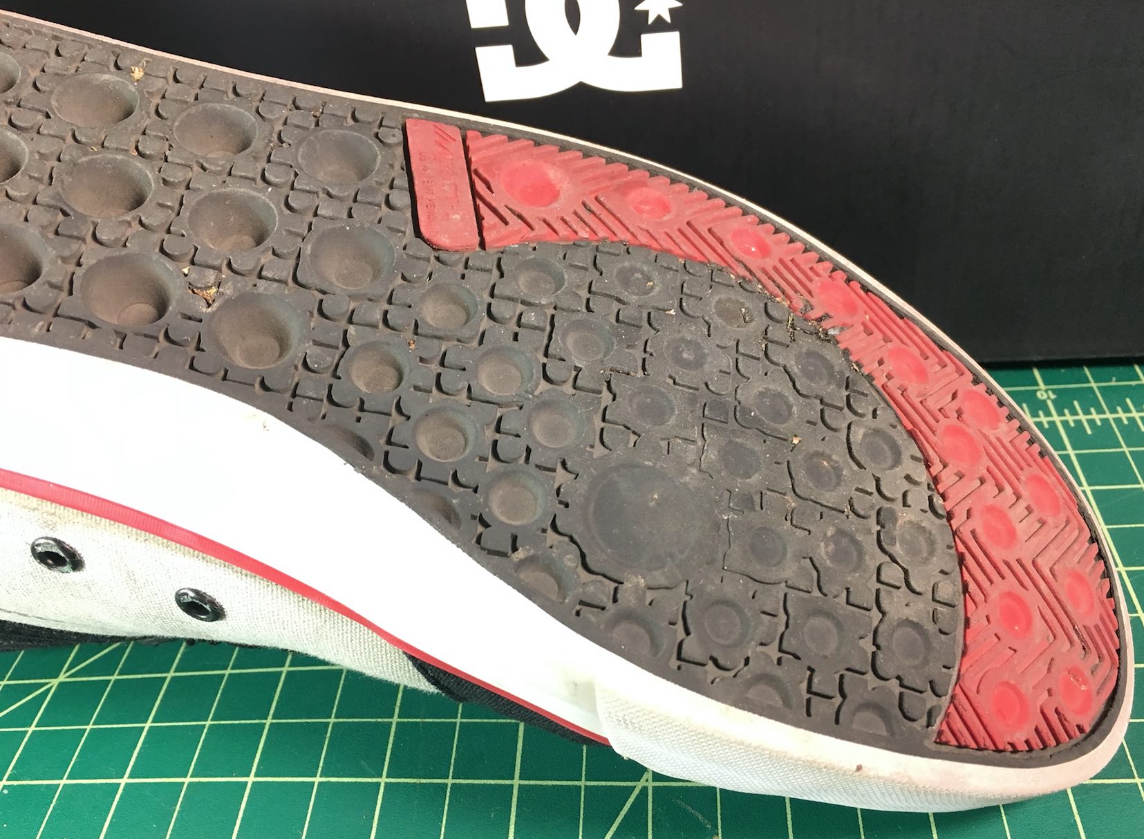 Evan Smith Vegan Skateboarder Veg Non-leather canvas shoe DC Hi-top vegetable shredder 