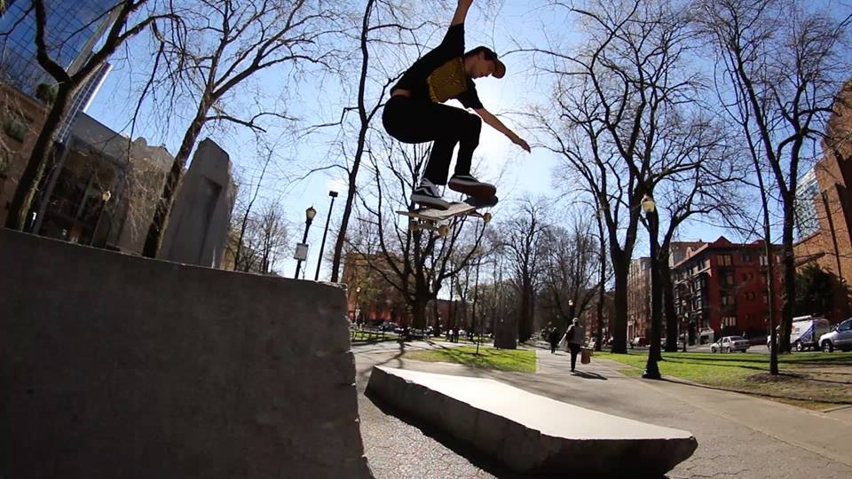 Weston Rundle vegan skateboarder